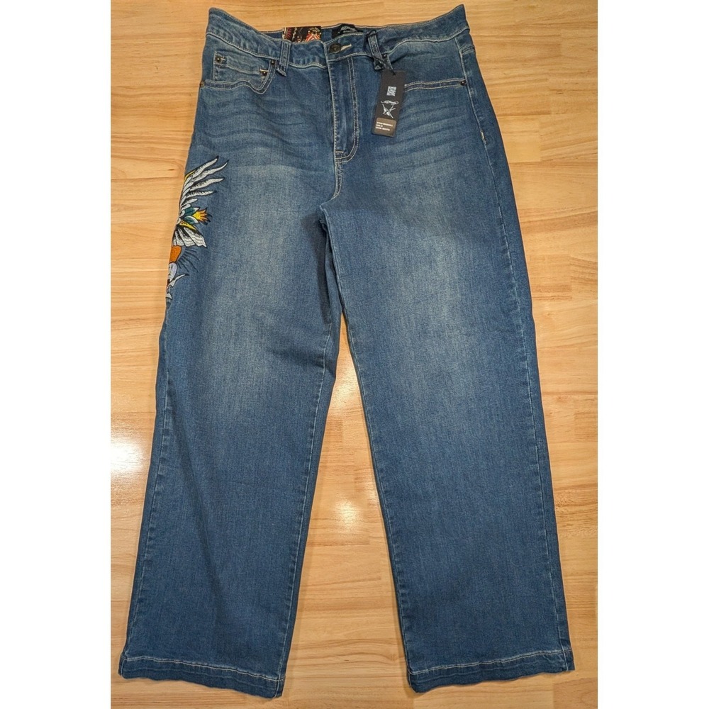 Ed Hardy Mens 32 Wide Leg Embroidered Jeans Medium‎ Vintage Blue NEW